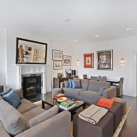 Stylish 2 Bed Apartment In Cadogan Square